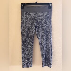 Under Armour Athletic Heat Gear Cropped Leggings Marbled Grey Women's Size S